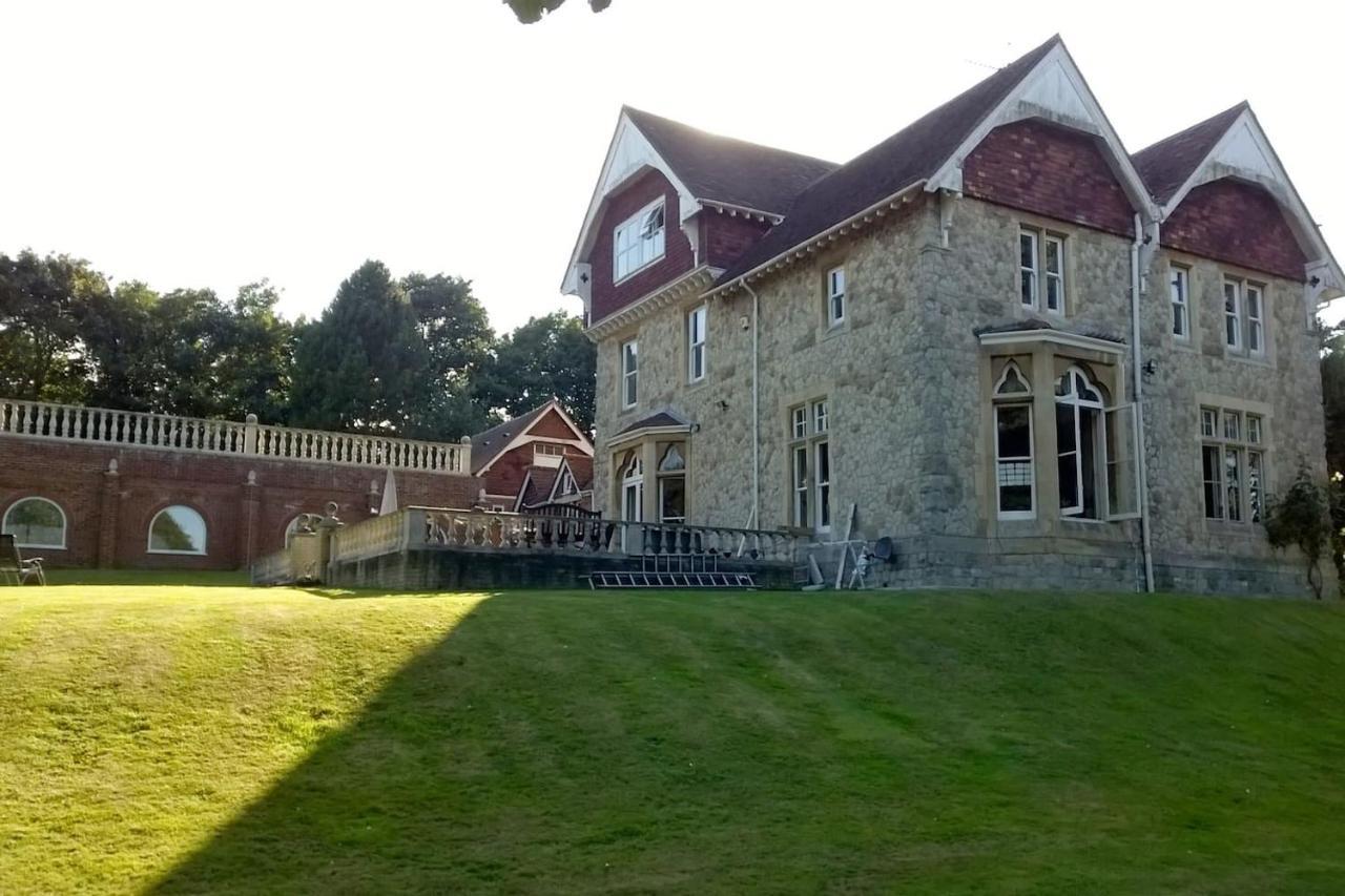 Villa Country Manor House With Indoor Pool And Hot Tub Rochester  Exterior foto